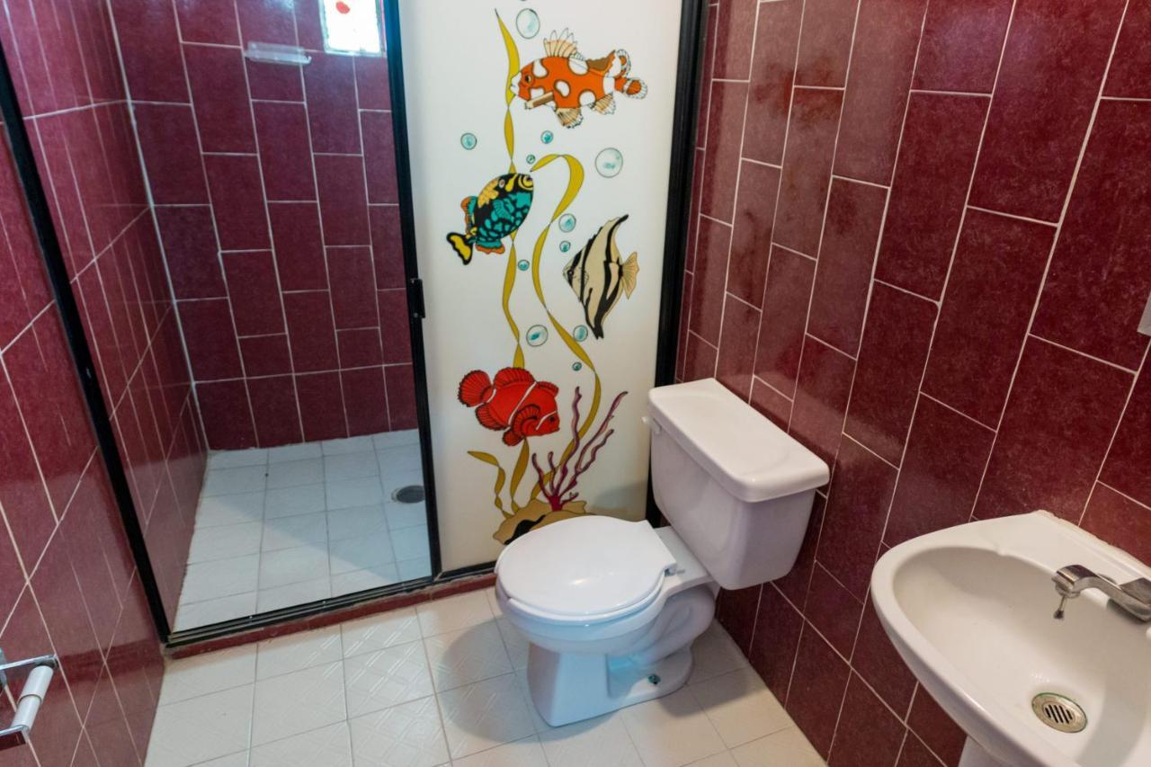 זיהואטנחו Hotel Isis מראה חיצוני תמונה